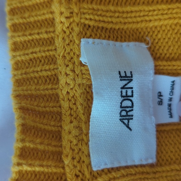 Ardene Yellow Cropped Sweater - Picture 2 of 2